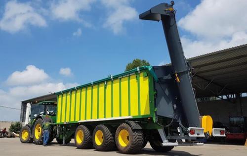 Przyczepa ze ścianą przesuwną TZP-39 Kobzarenko  30 ton, 40 m3